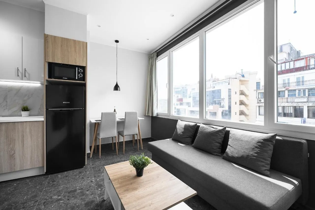 Wallstreet, The Luxury Suites 테살로니키 0*,  그리스