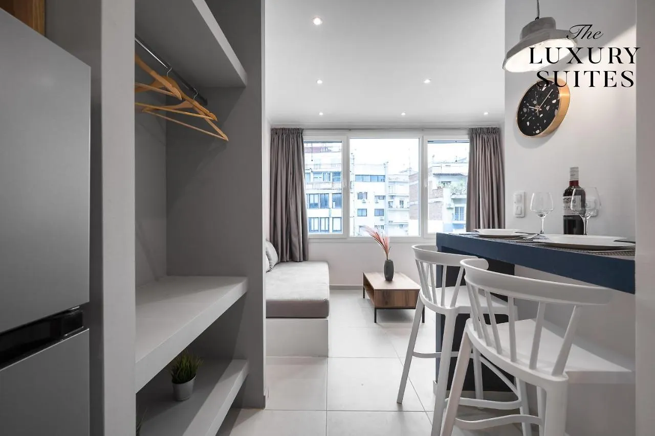 Wallstreet, The Luxury Suites 테살로니키 0*,