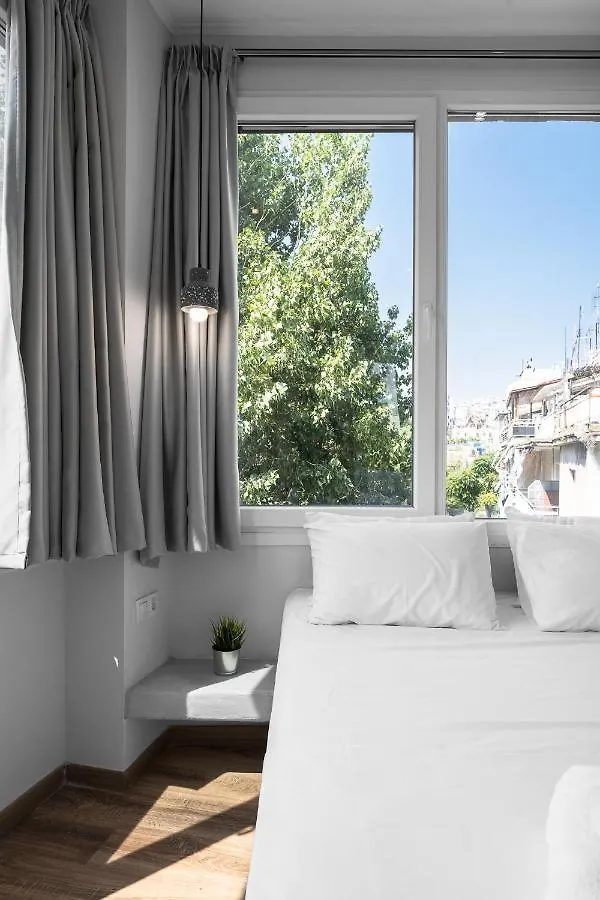 Wallstreet, The Luxury Suites Salonic 0*,  Grecia